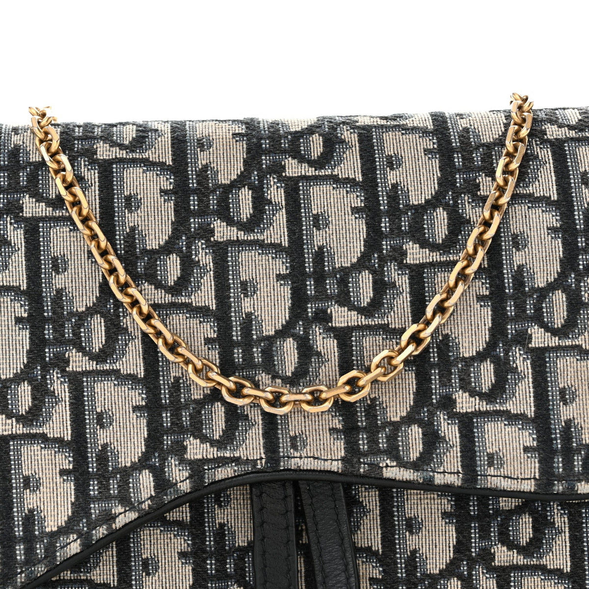 Oblique Saddle Chain Pouch Blue AT My store