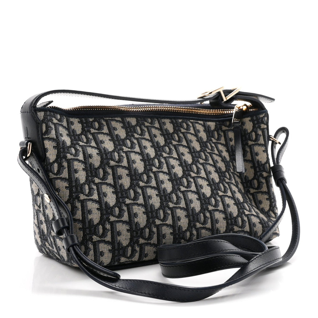 Oblique Nomad Pouch Blue AT My store