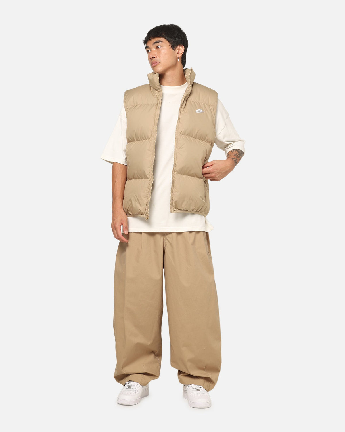 Top Seller Nike Sportswear Club Therma-FIT Down Puffer Vest Beige