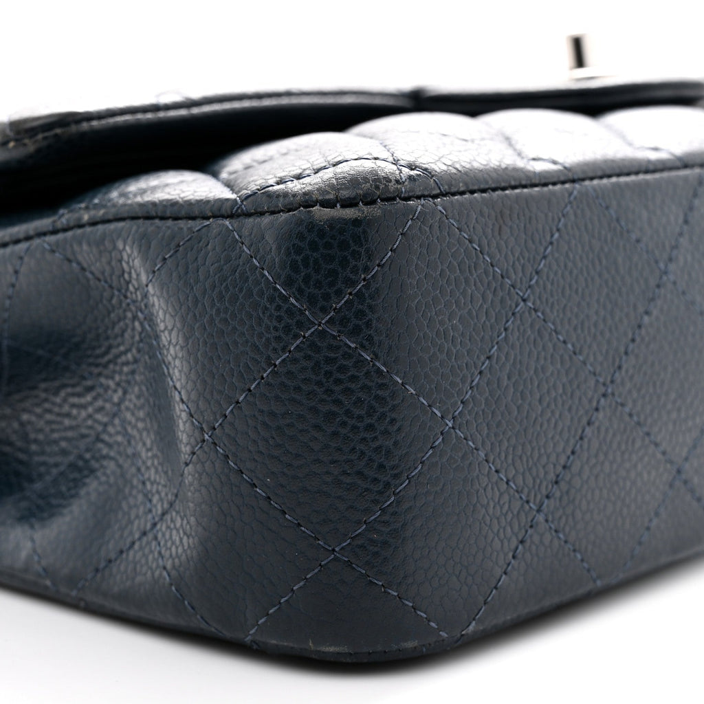 Caviar Quilted Medium Double Flap Navy At My store