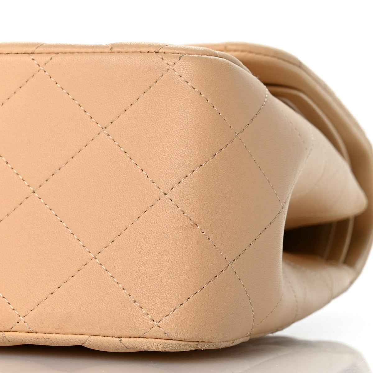 Lambskin Quilted Jumbo Double Flap Light Beige At My store