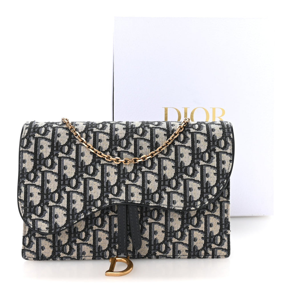 Oblique Saddle Chain Pouch Blue AT My store