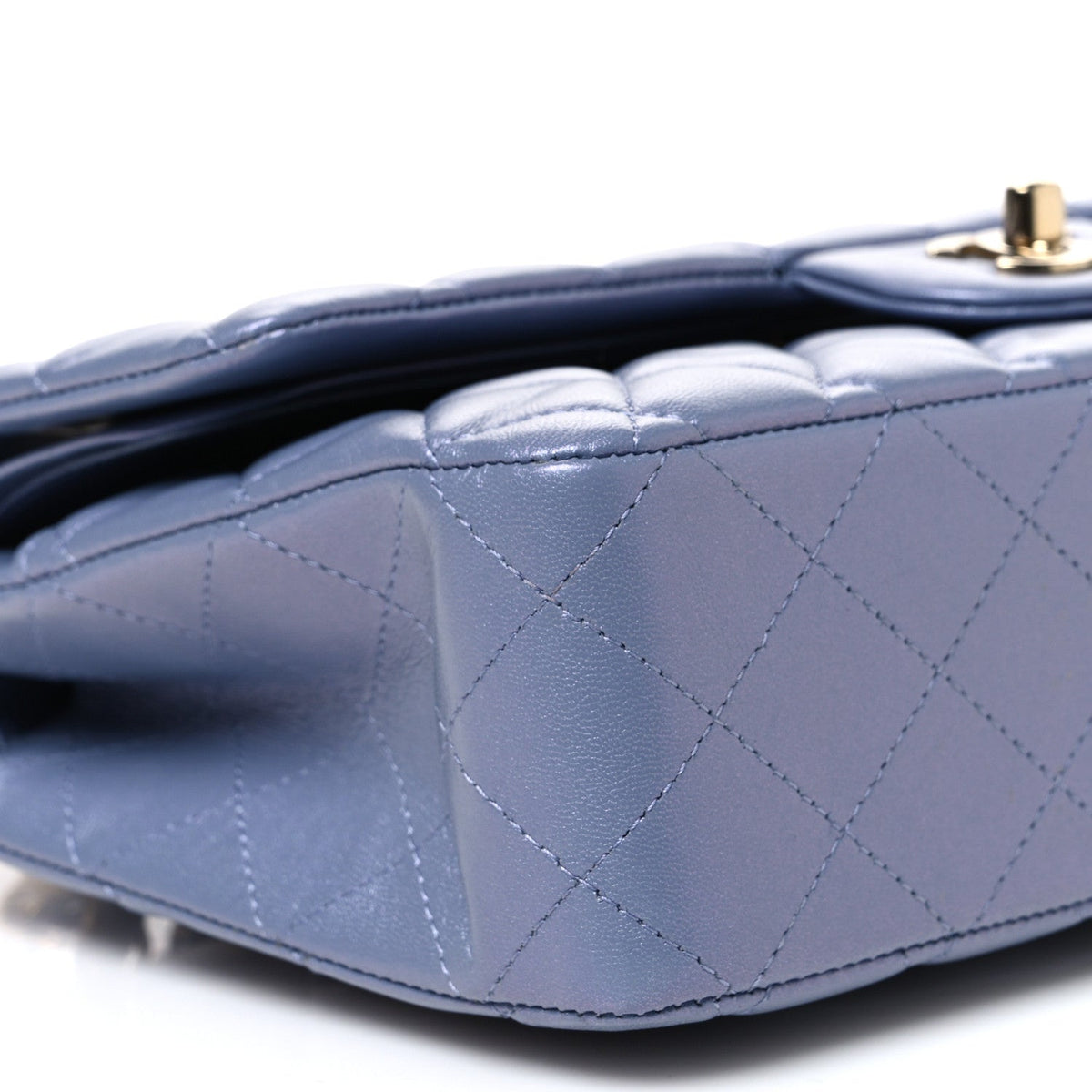 Iridescent Lambskin Quilted Medium Double Flap Light Purple At My store
