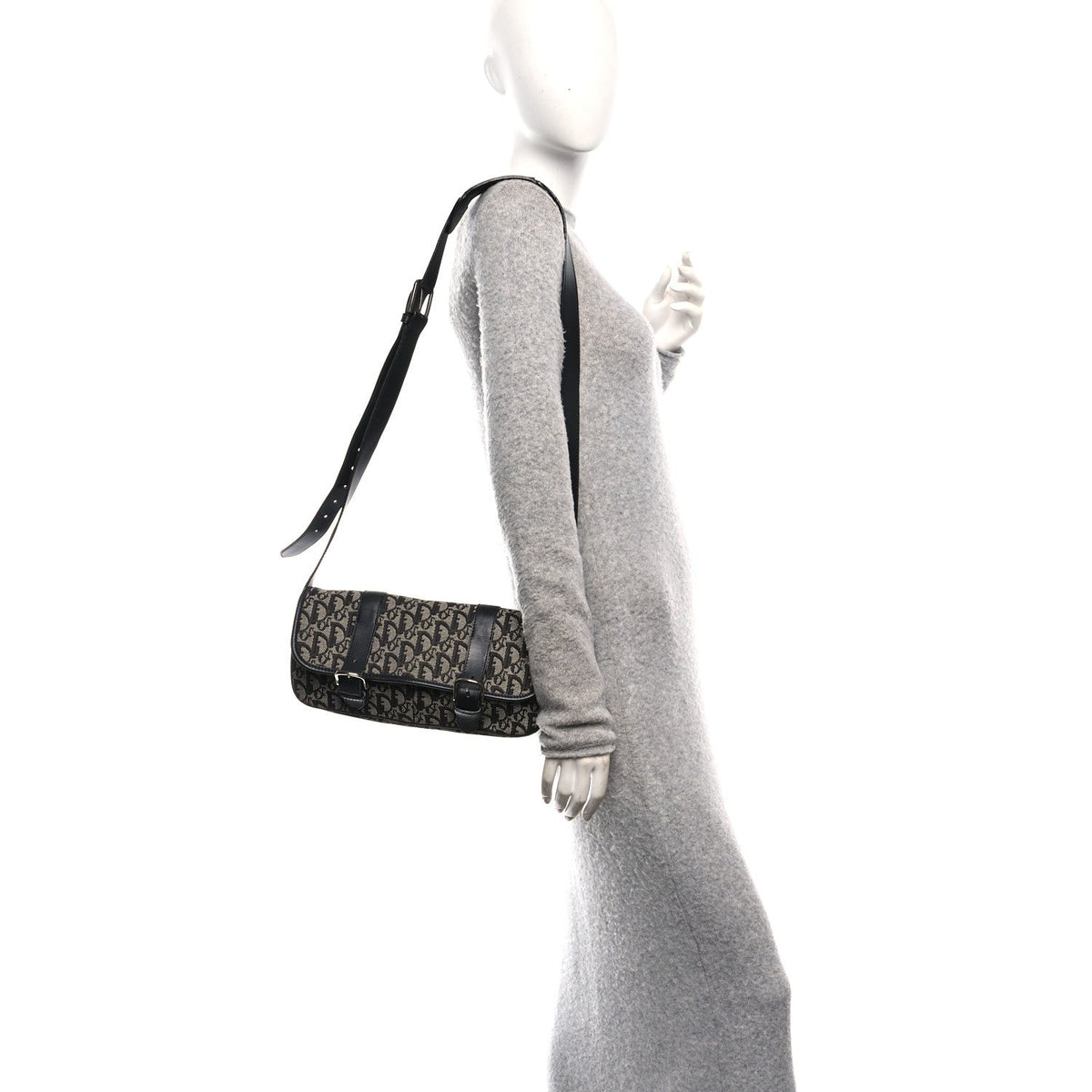 Monogram Messenger Black AT My store