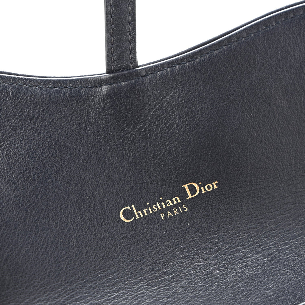 Oblique Saddle Chain Long Wallet Blue AT My store