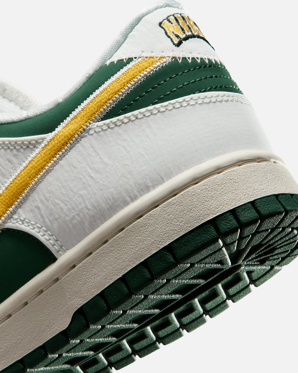 Top Seller Nike Dunk Low Retro Sail