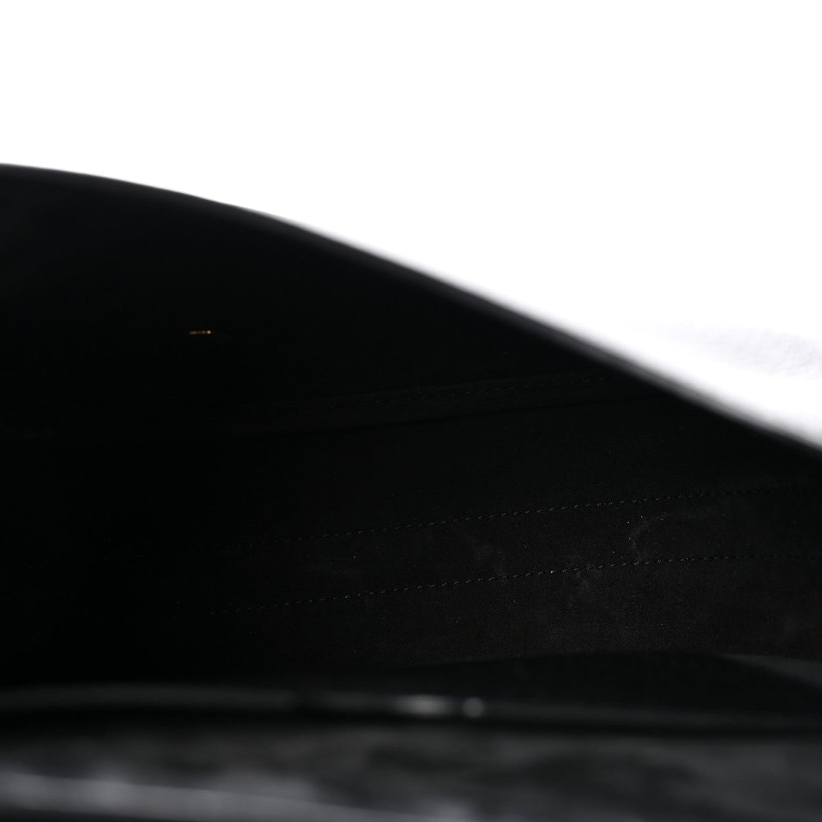 Grained Calfskin Large Bobby Flap Black AT My store