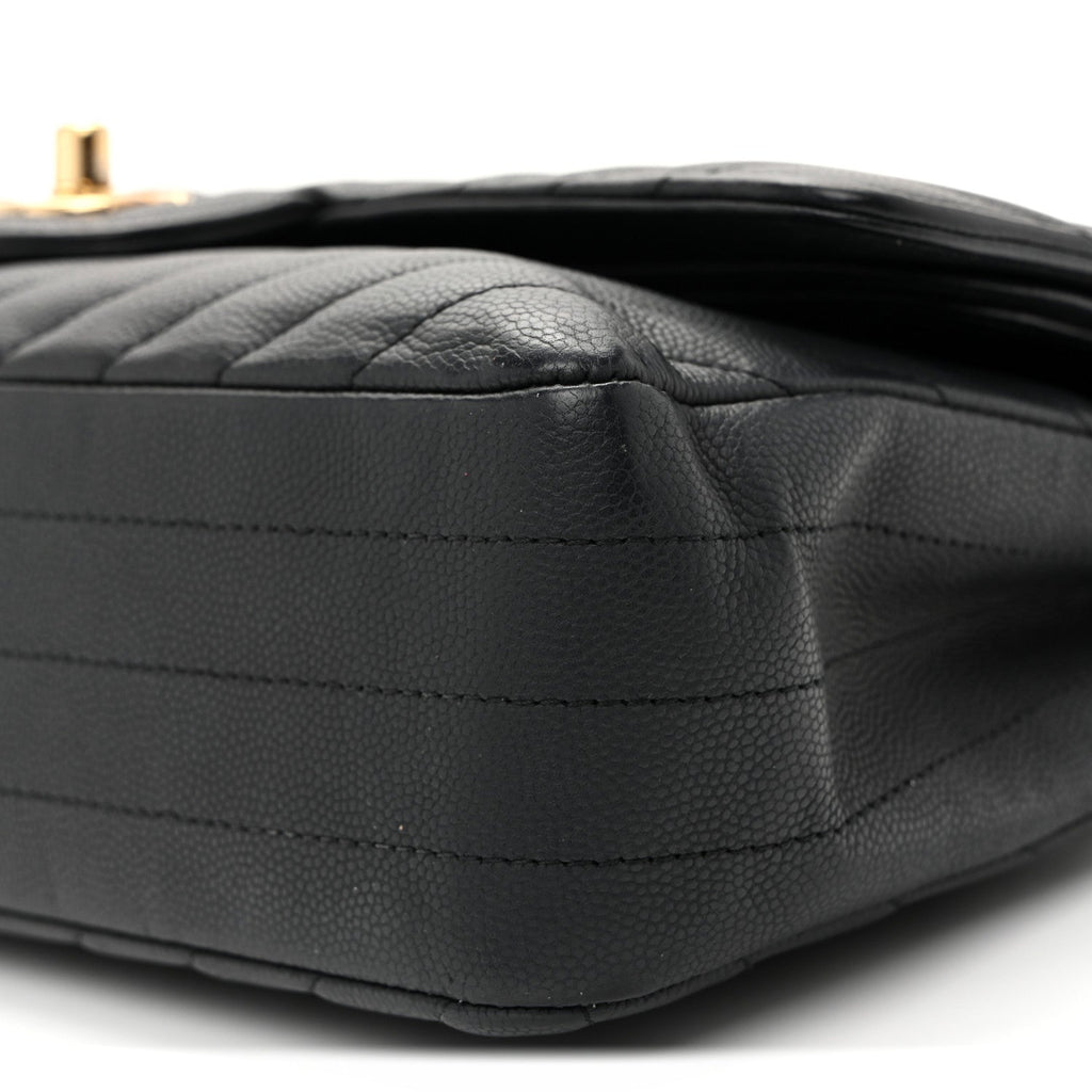 Matte Caviar Chevron Quilted Medium Double Flap Black At My store