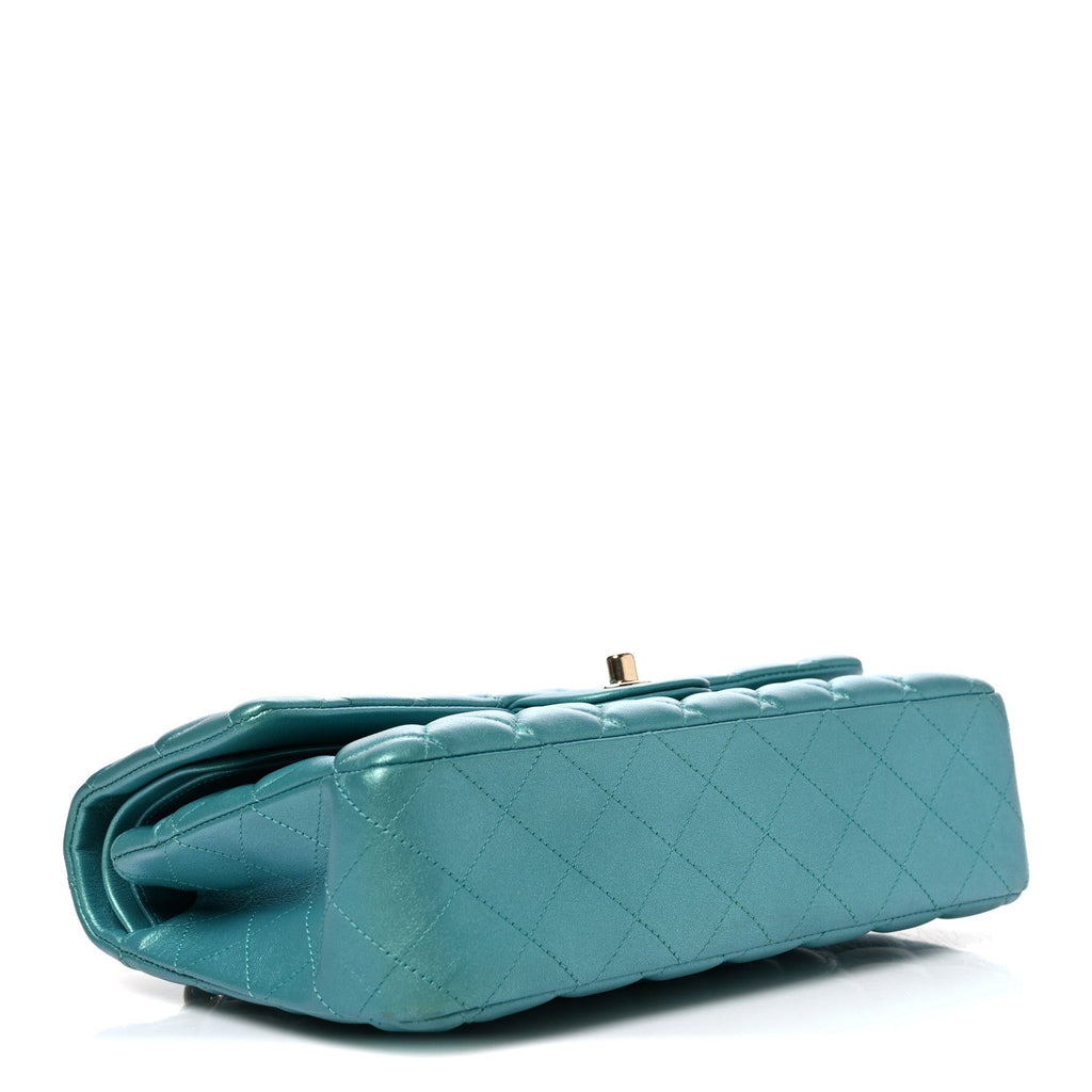 Iridescent Caviar Quilted Medium Double Flap Green At My store