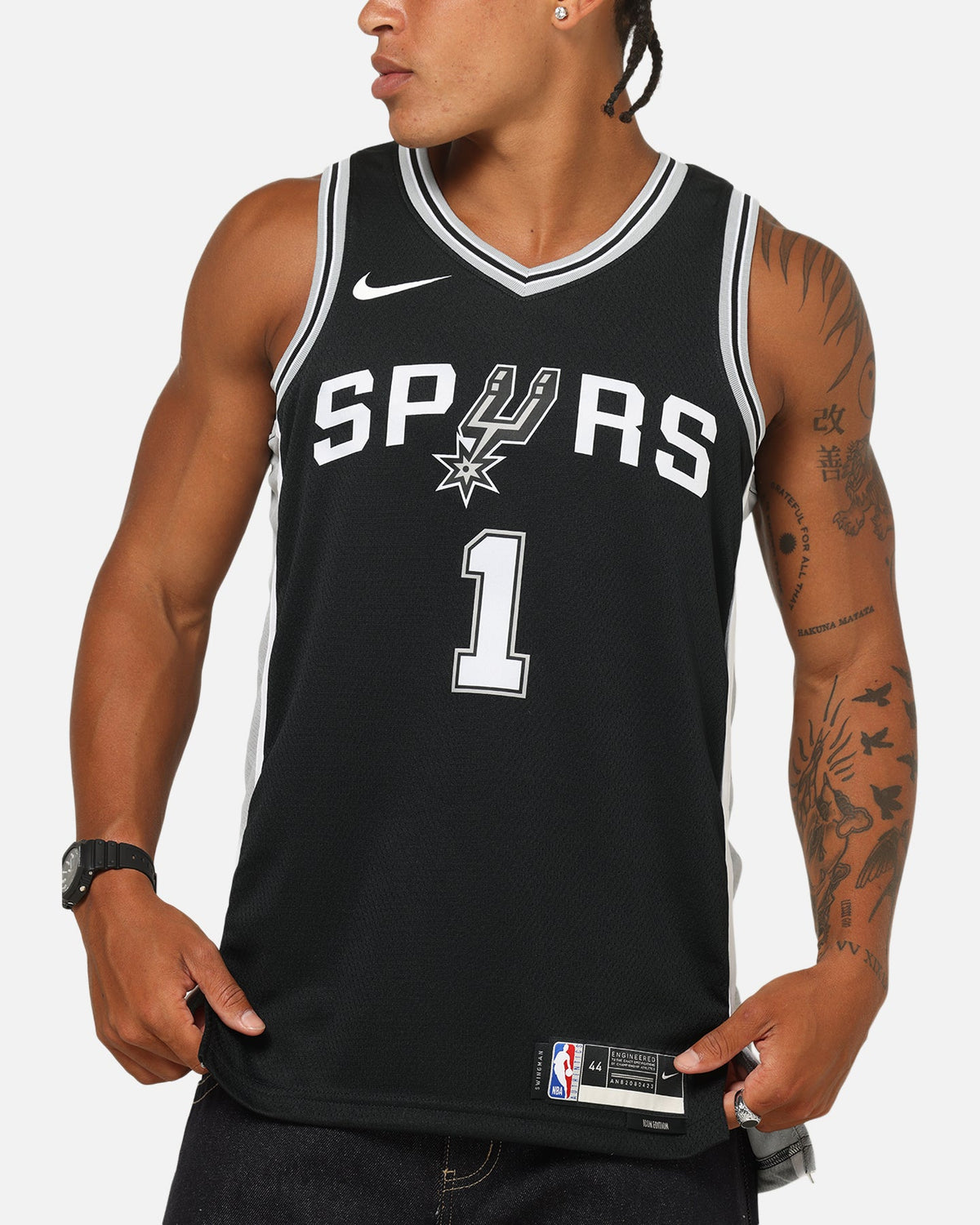 Top Seller Nike Victor Wembanyama San Antonio Spurs #1 Icon Edition 2022/23 Nike Dri-Fit NBA Swingman Jersey Black