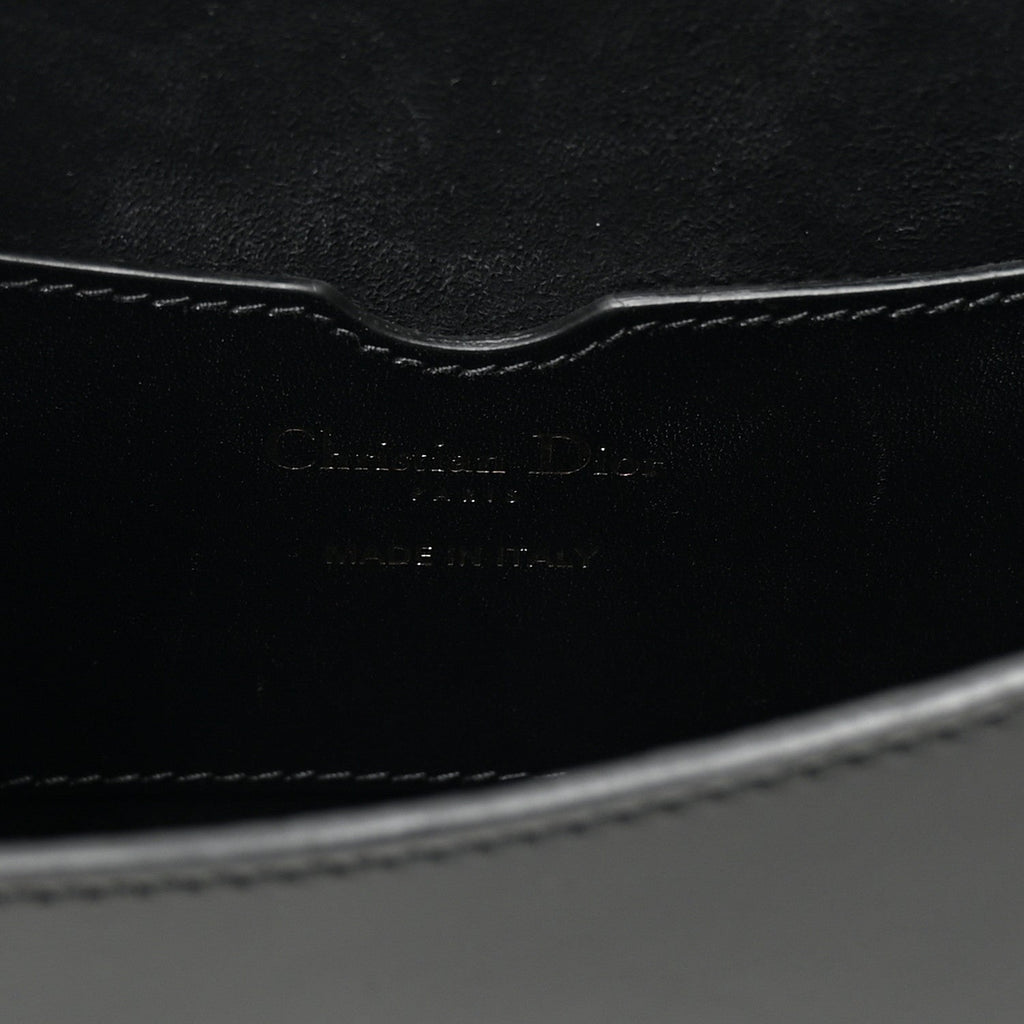 Box Calfskin Medium Bobby Flap Black AT My store