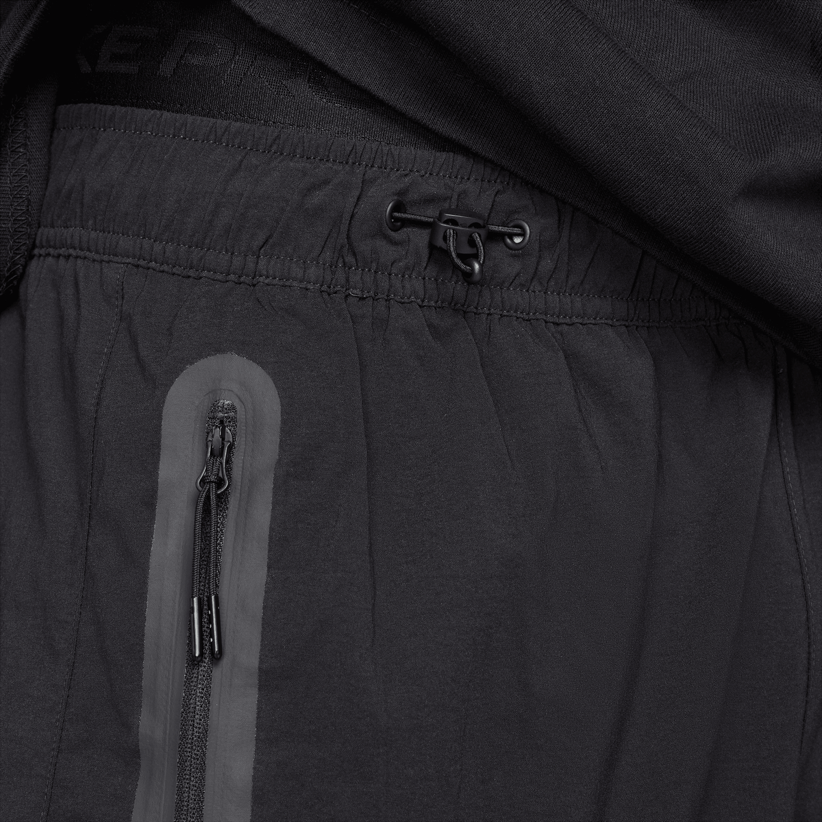 Men's Nike Tech Woven Oversized Pants