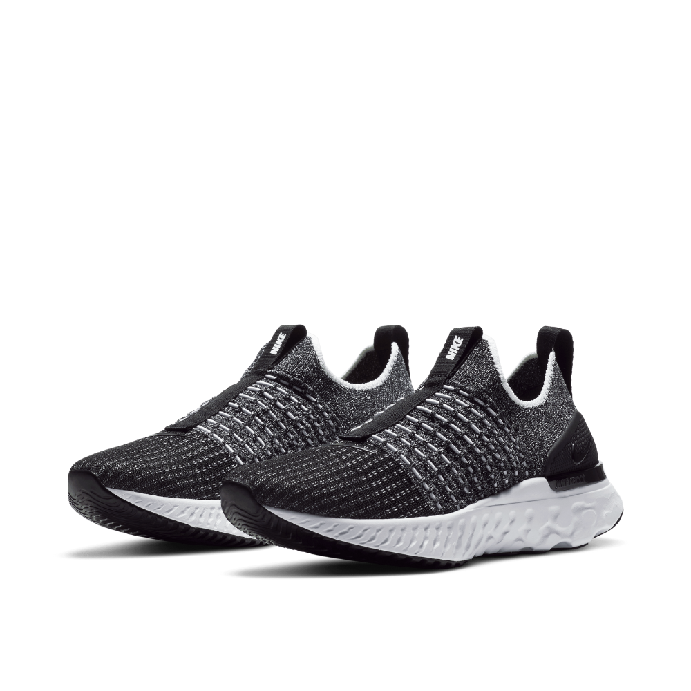 Top Seller Phantom Run FlyKnit 2 Women's :Black | White