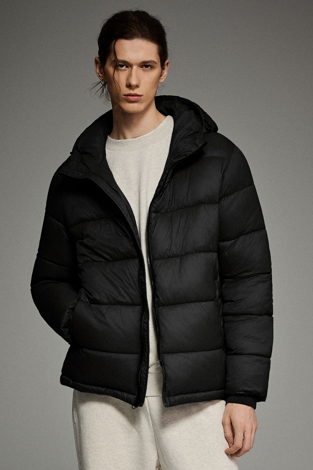 Hot-Sale Essential Hooded Puffer Jacket with Quilted Finish