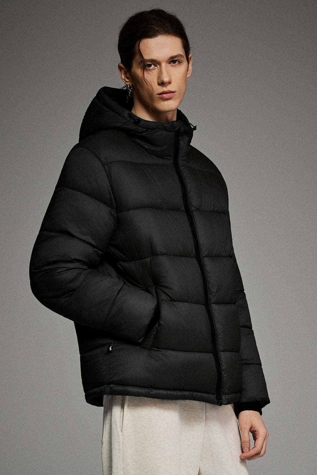 Hot-Sale Essential Hooded Puffer Jacket with Quilted Finish