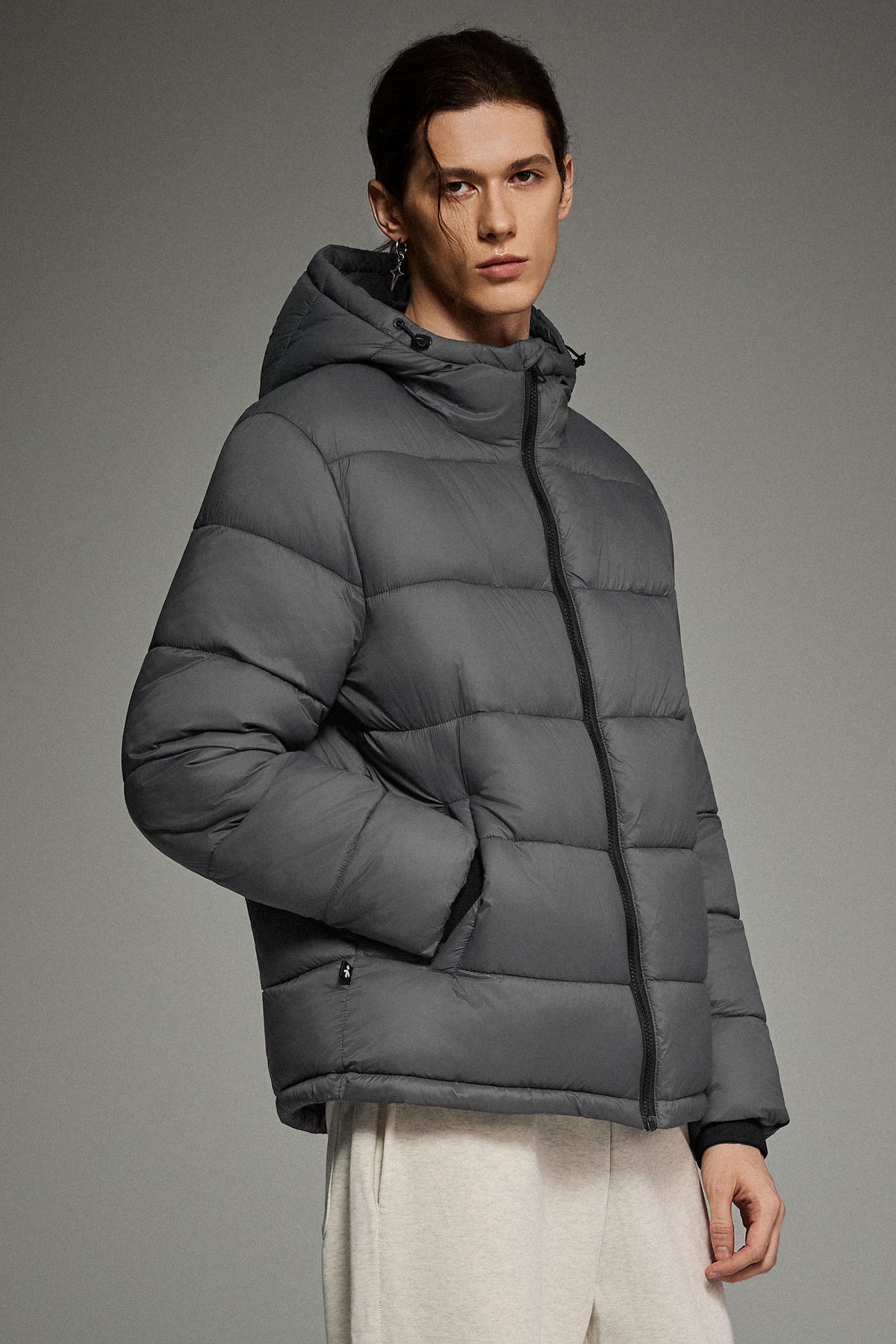 Hot-Sale Essential Hooded Puffer Jacket with Quilted Finish