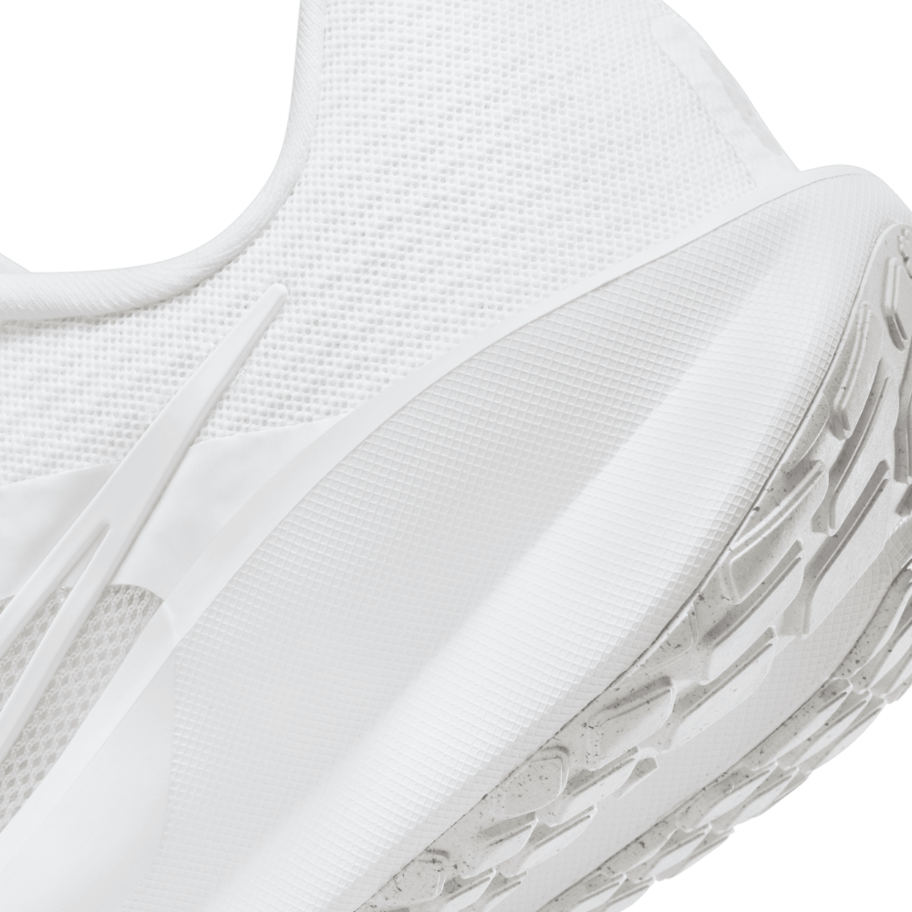 Top Seller Downshifter 13 Men's :White | Wolf Grey