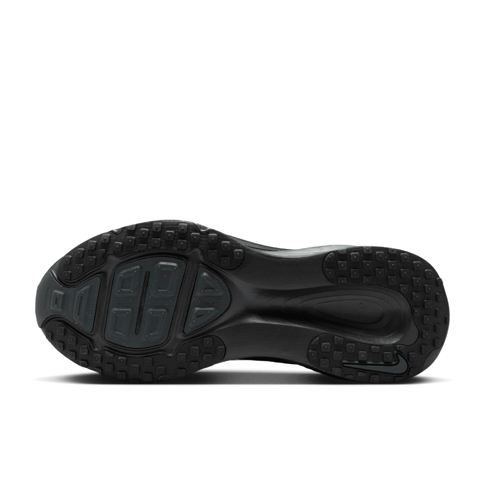 Vomero 18 Men's :Black | Dark Smoke Grey