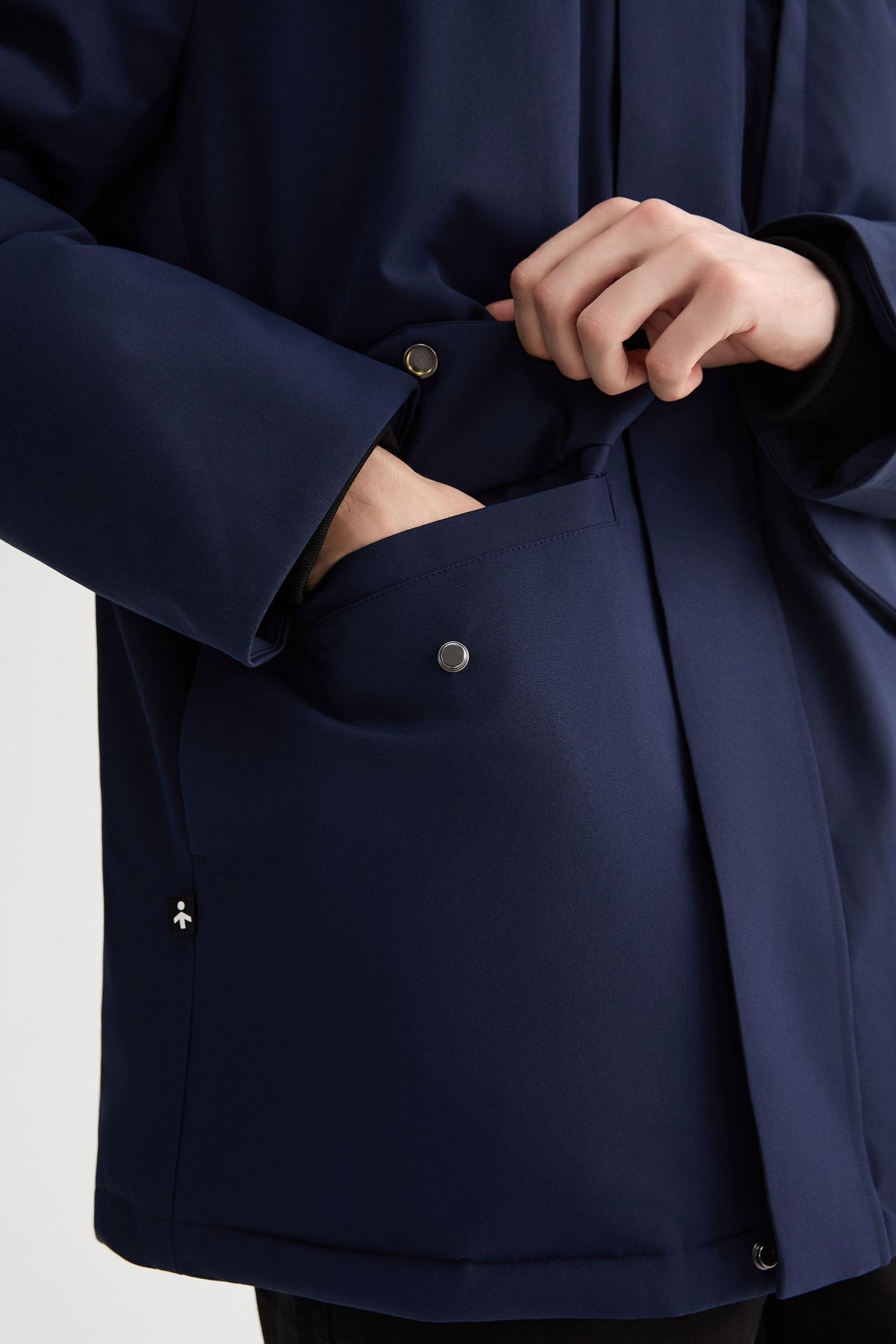 Hot-Sale Mid-length Dual-Pocket Hooded Down Parka Jacket