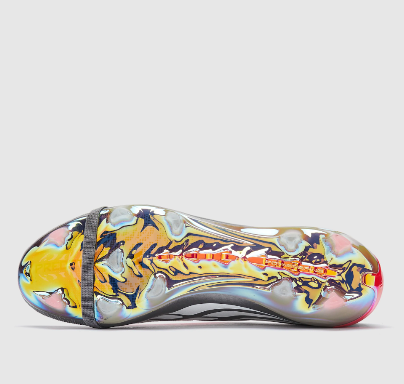 Predator 26 Elite FT FG Finishers Steel Pack