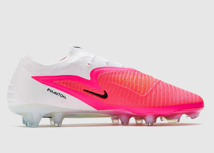 Phantom 6 Low Elite FG - Breakout World Cup Pack