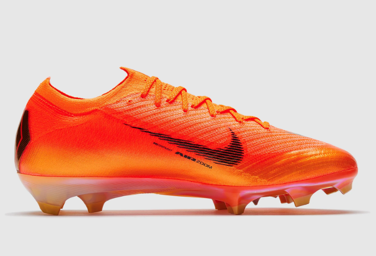 Mercurial Vapor 16 Elite FG Deja Vu - Special Edition