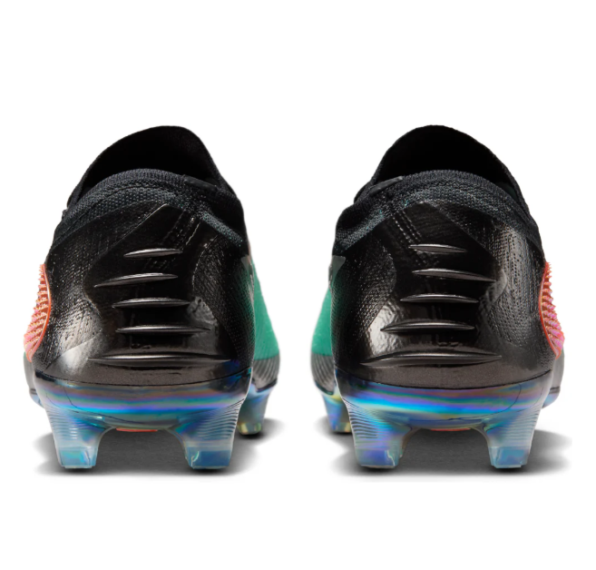 Phantom 6 Low Elite FG 'Chrome Black'