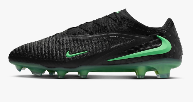 Phantom 6 Low Elite FG Black Pack
