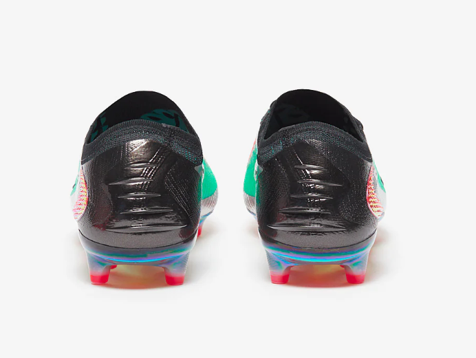 Phantom 6 Low Elite AG 'Chrome Black'