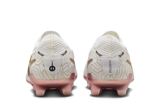 Tiempo Legend 10 Elite FG United Golden Limited Edition