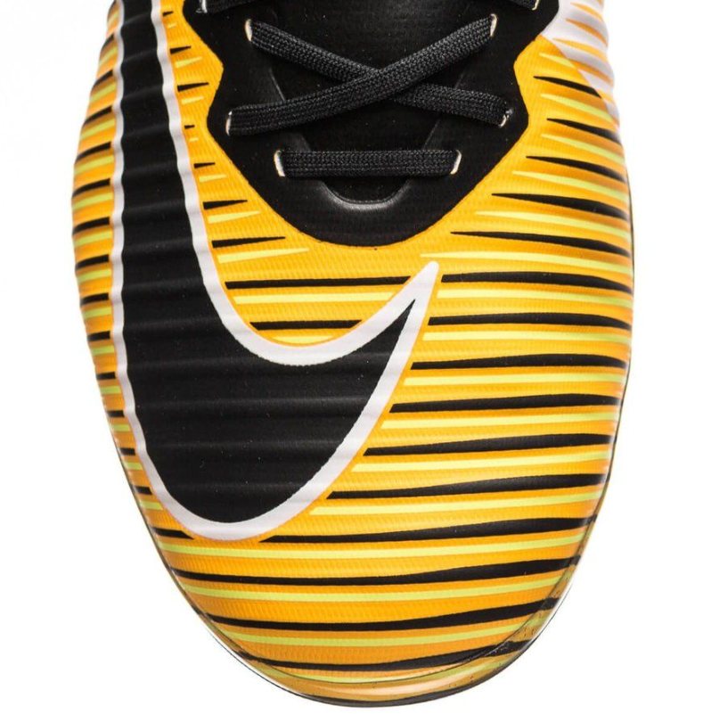 Mercurial Vapor 11 FG Lock in. Let loose.