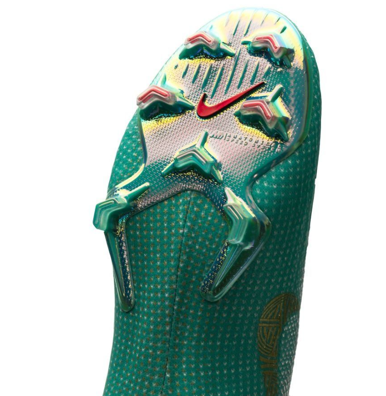 Mercurial Superfly 6 Elite CR7 FG Chapter 6 Edição Especial