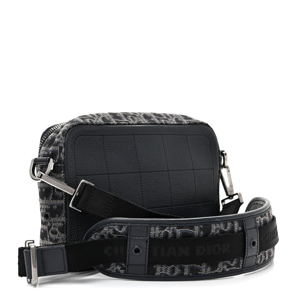 HOMME Oblique Jacquard Safari Messenger Navy Blue AT My store
