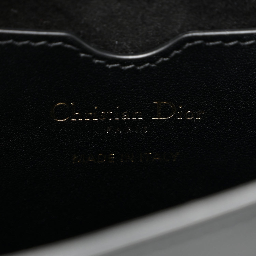 Box Calfskin Medium Bobby Flap Black AT My store