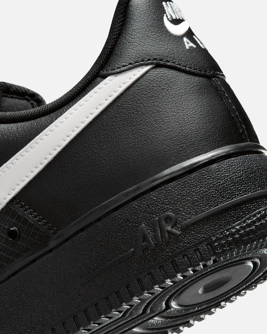 Top Seller Nike Air Force 1 '07 LV8 Black/White