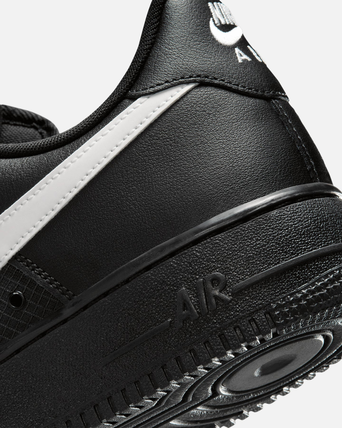 Top Seller Nike Air Force 1 '07 LV8 Black/White