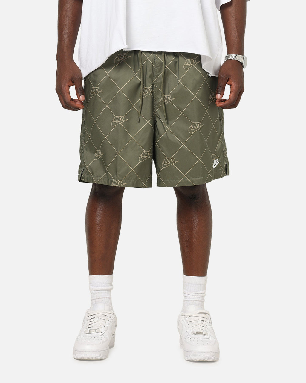Top Seller Nike Sportswear Club Woven Flow Shorts Medium Olive/White