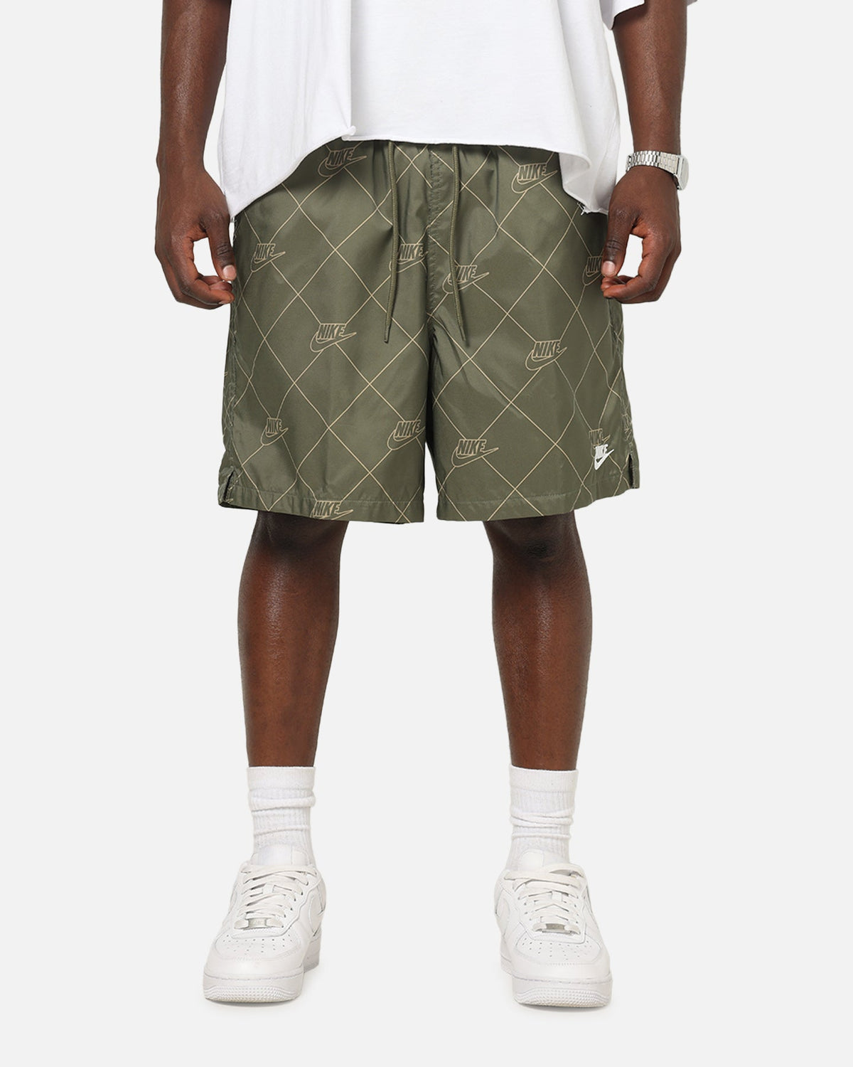Top Seller Nike Sportswear Club Woven Flow Shorts Medium Olive/White