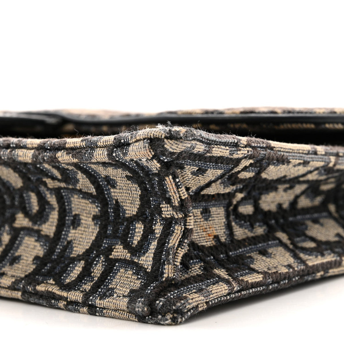 Oblique Saddle Chain Pouch Blue AT My store