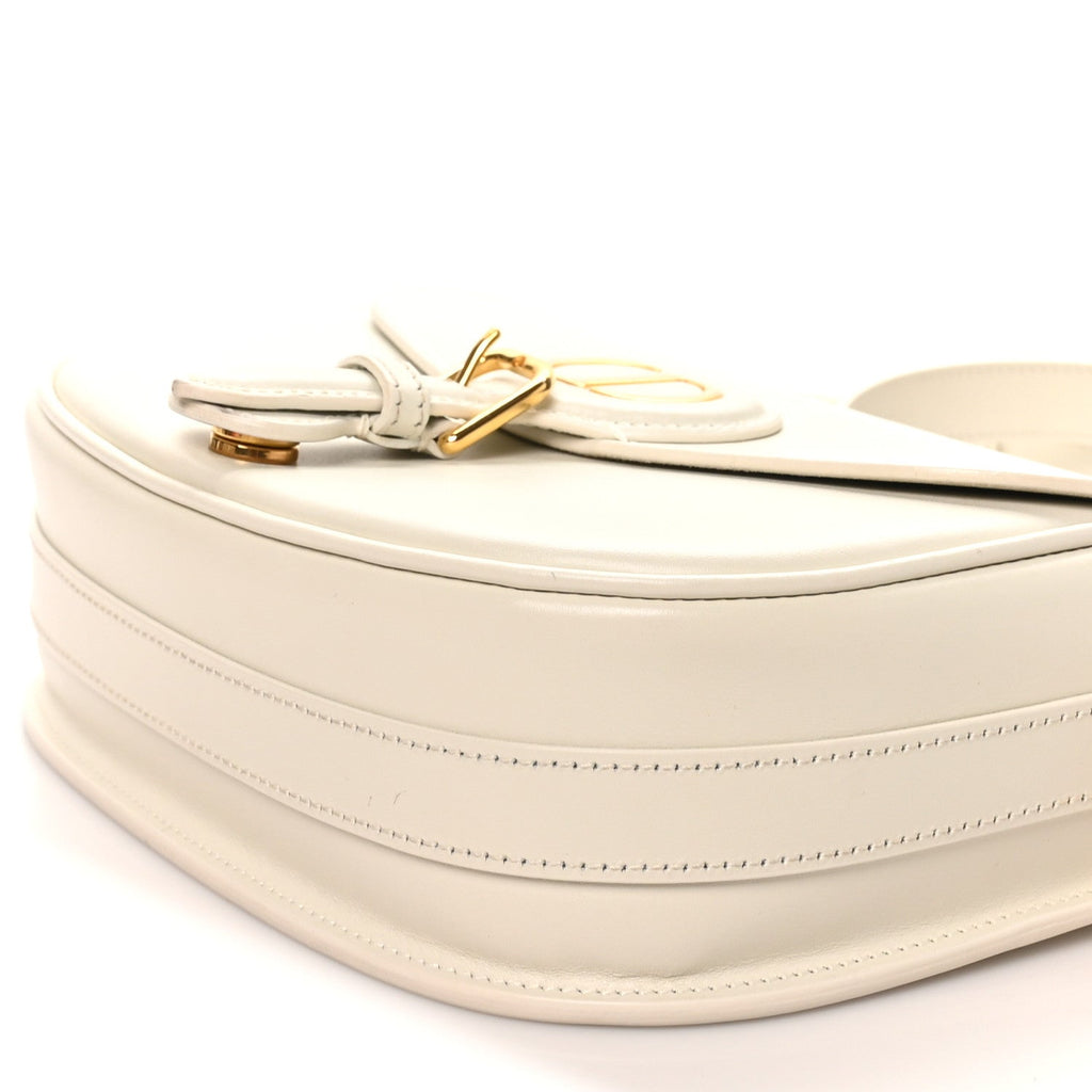 Box Calfskin Medium Bobby Flap Latte AT My store