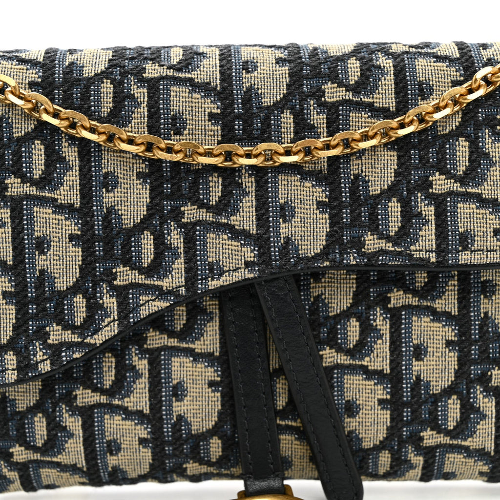Oblique Saddle Chain Long Wallet Blue AT My store