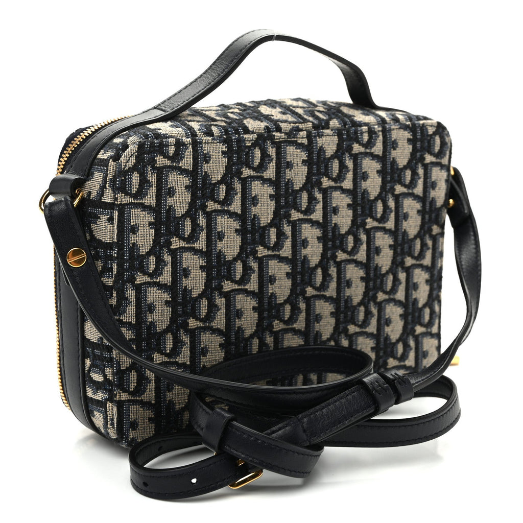 Oblique 30 Montaigne Top Handle Box Bag Blue AT My store