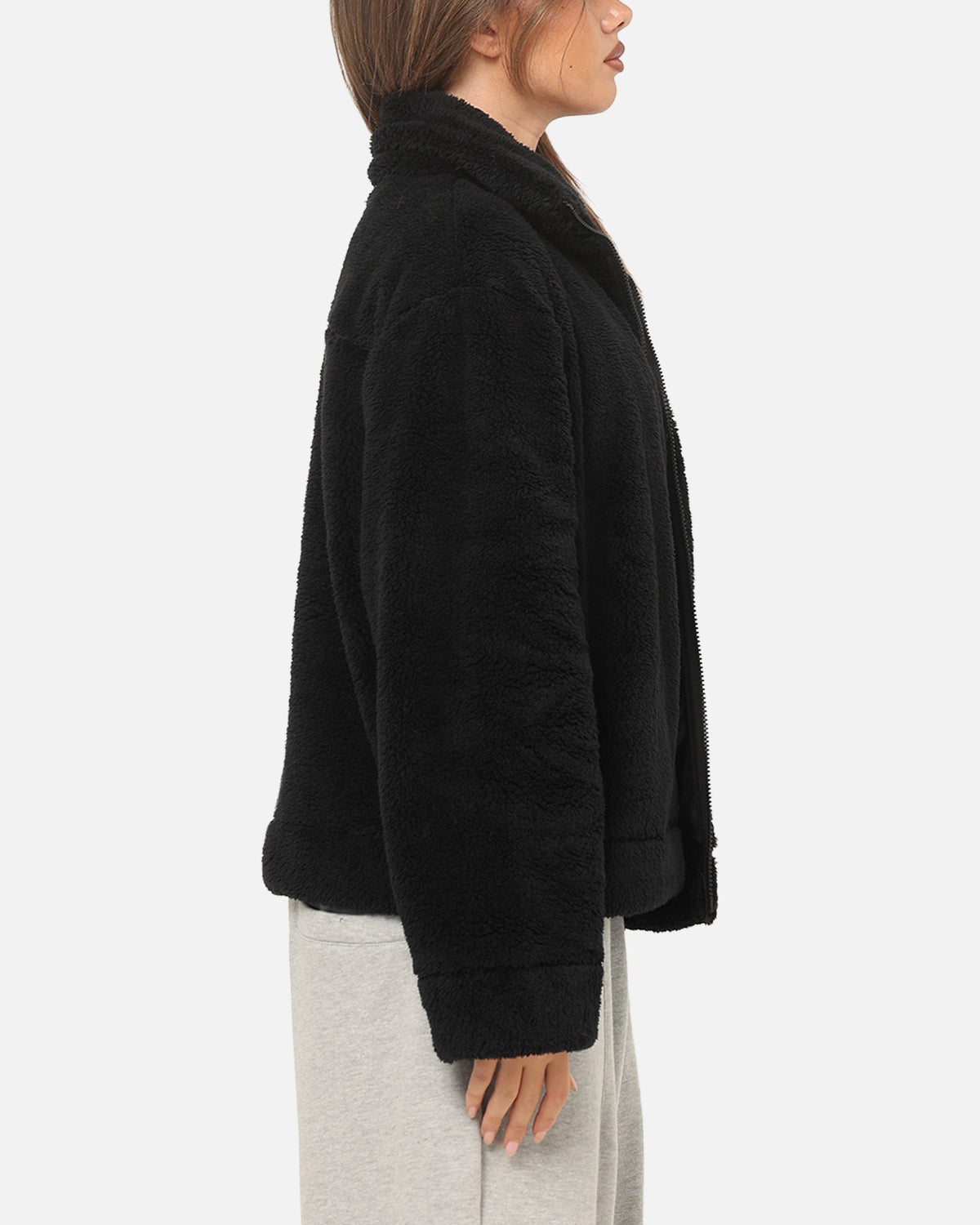 Top Seller Nike Women's Sportswear Essential High-Pile Fleece Jacket Black/Sail