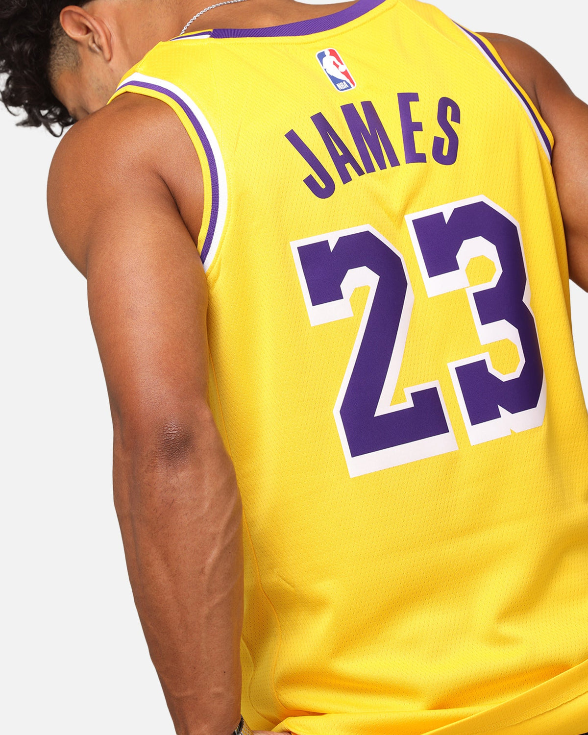 Top Seller Nike Los Angeles Lakers Lebron James Dri-FIT Swingman Jersey Amarillo
