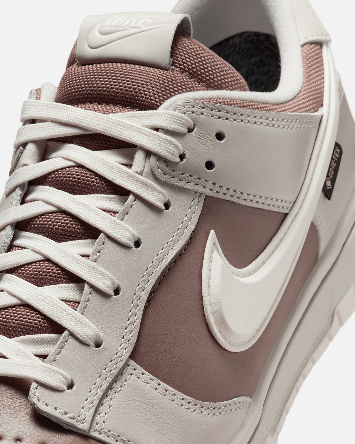 Top Seller Nike Dunk Low GORE-TEX Light Bone