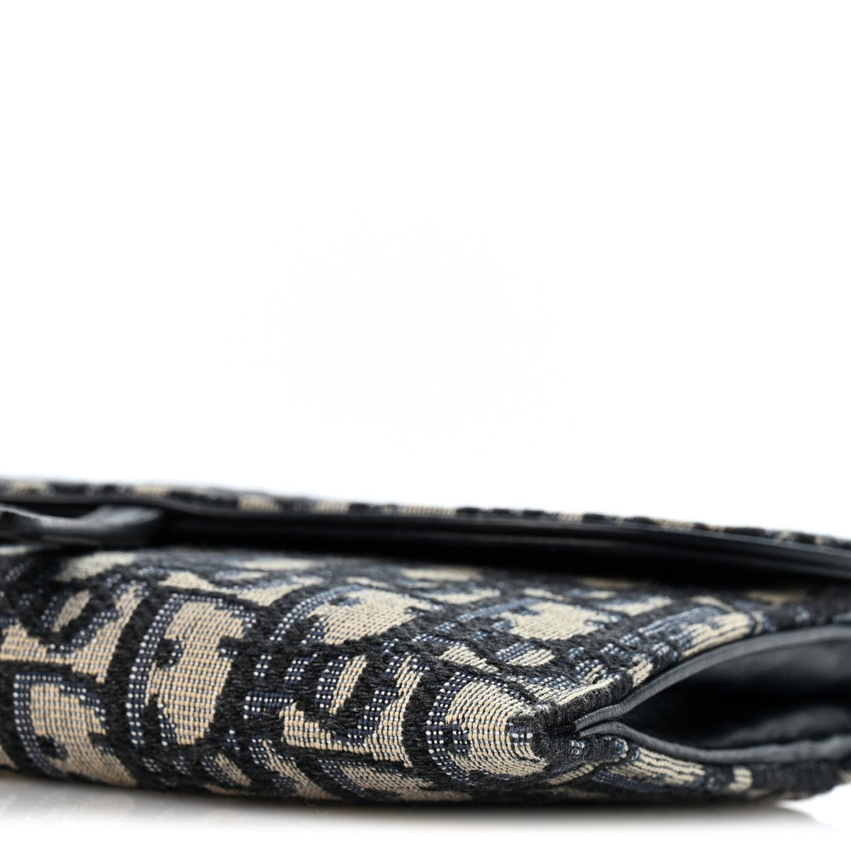 Oblique Small Saddle Chain Pouch Blue AT My store