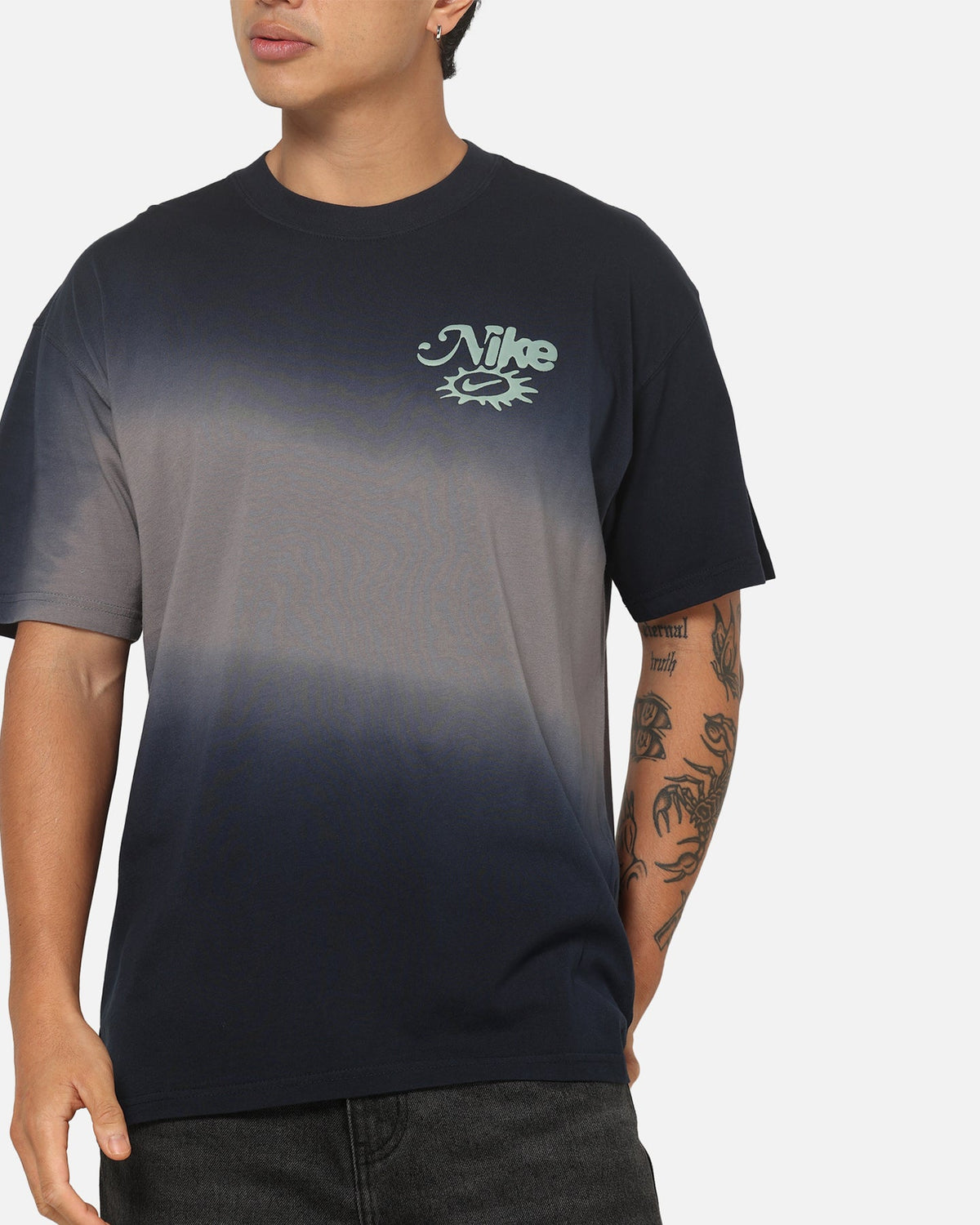 Top Seller Nike Sportswear Dunk Dip Dye T-Shirt Pencil Point