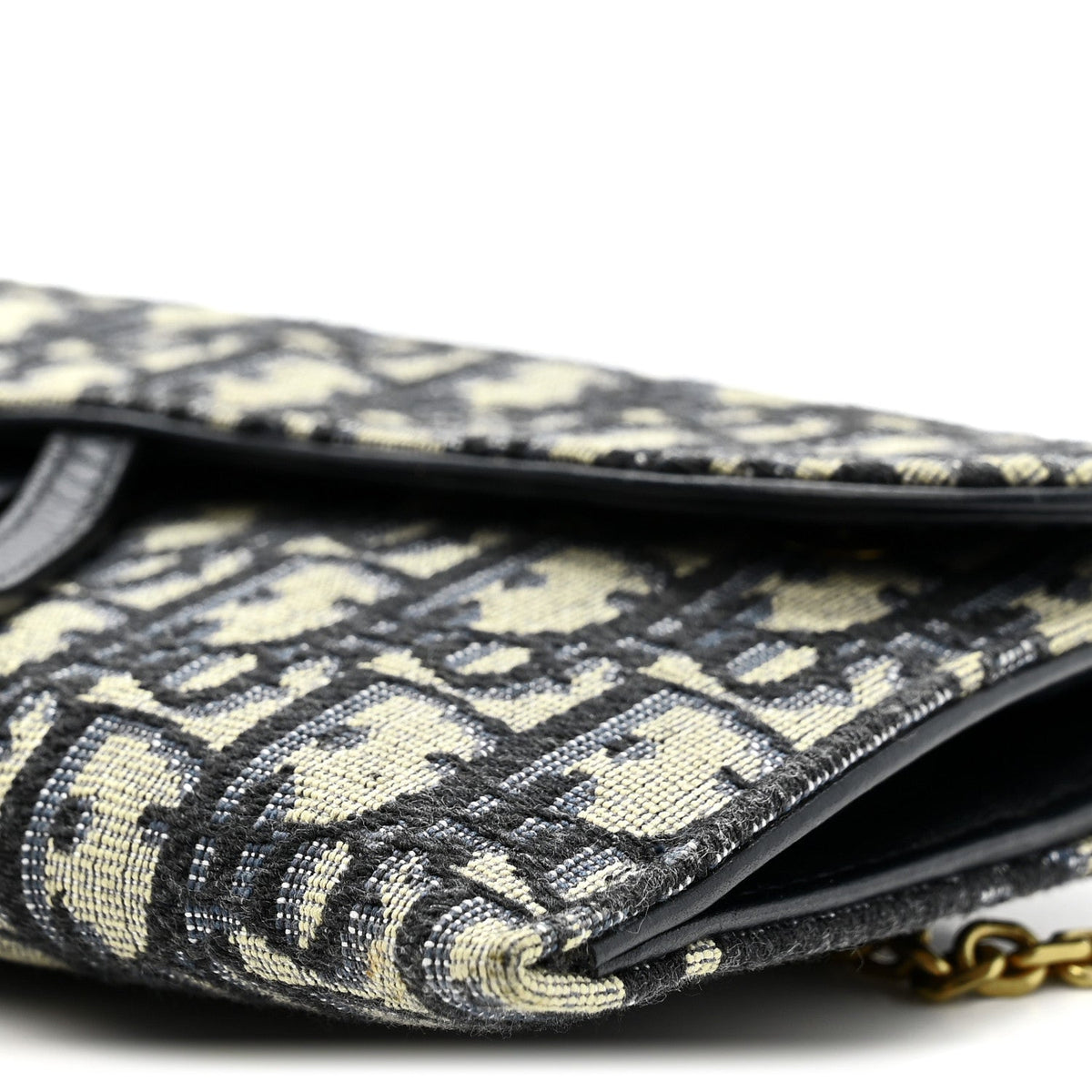 Oblique Saddle Chain Long Wallet Blue AT My store