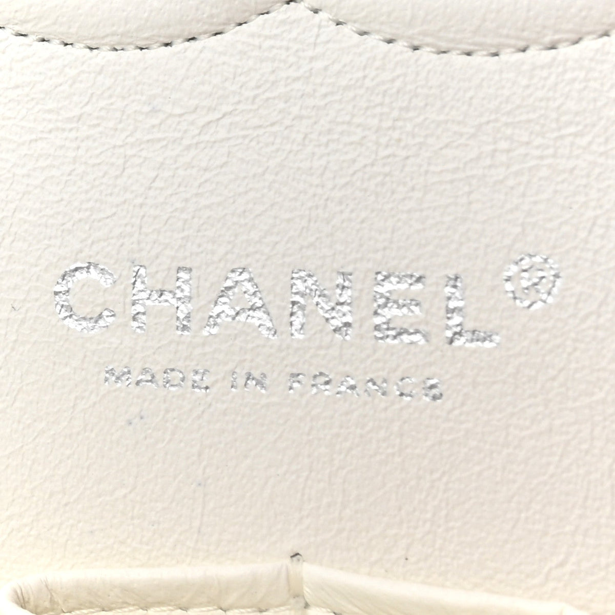 Caviar Quilted Medium Double Flap White At My store