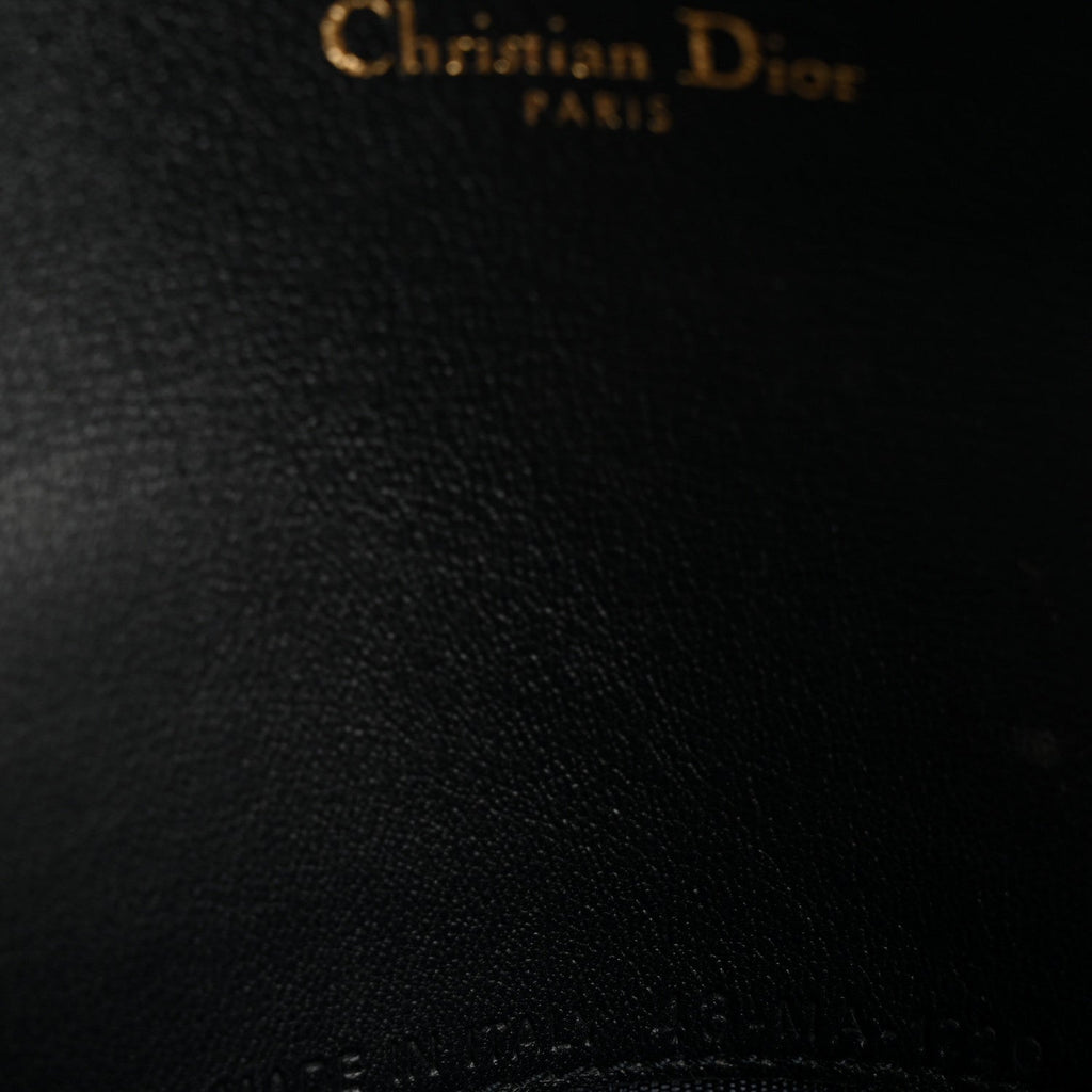 Oblique Saddle Chain Long Wallet Blue AT My store